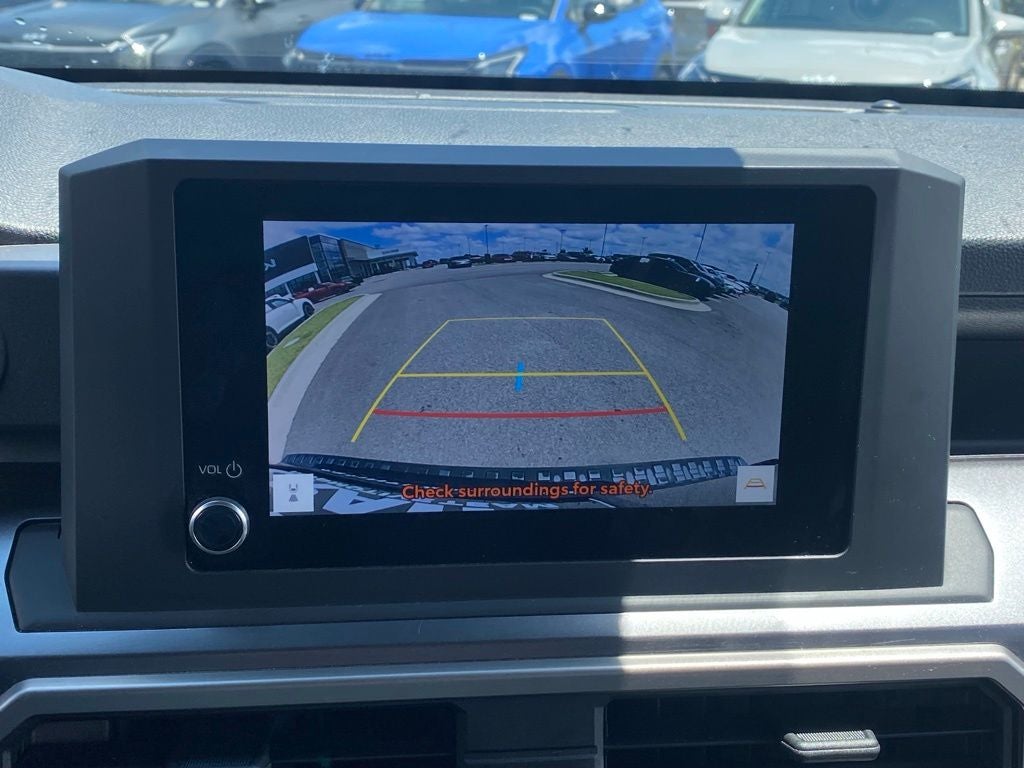 2025 Toyota 4Runner SR5 4X4 / ONE OWNER