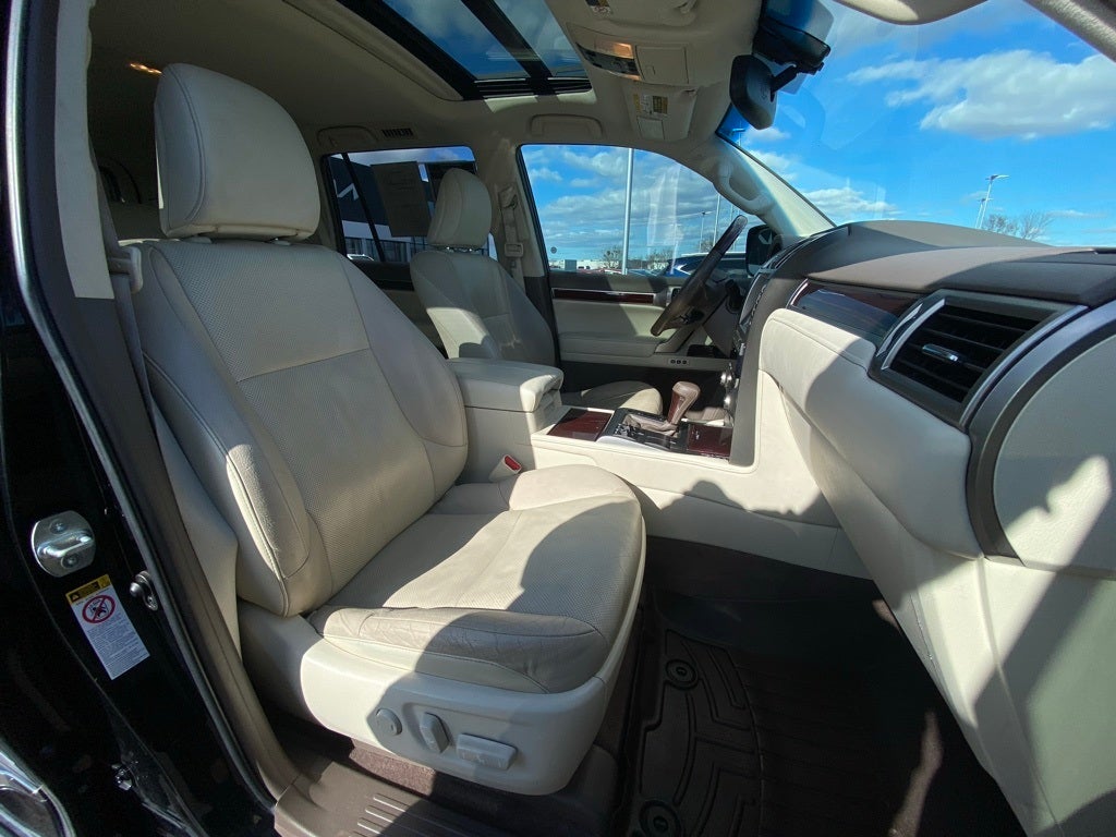 2018 Lexus GX 460 AWD / NAV / MOONROOF