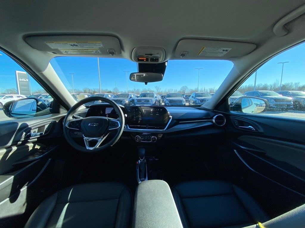 2025 Chevrolet Trax ACTIV HEATED SEATS / ONE OWNER