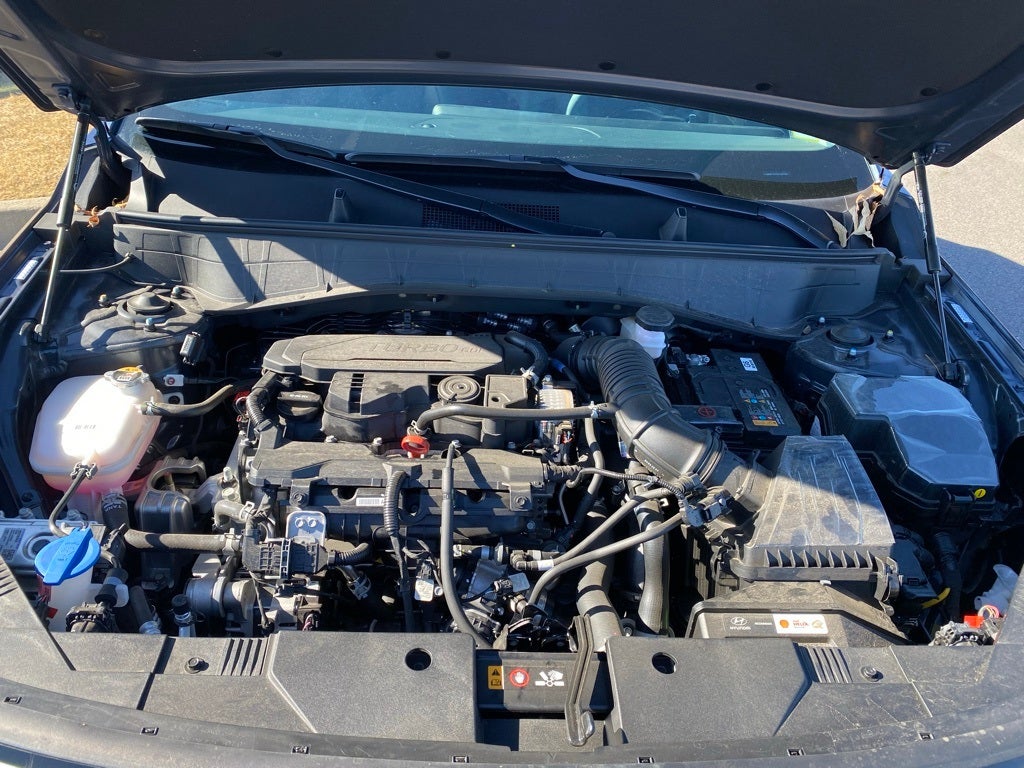 2025 Hyundai Kona Limited MOONROOF / HEATED SEATS / NAV