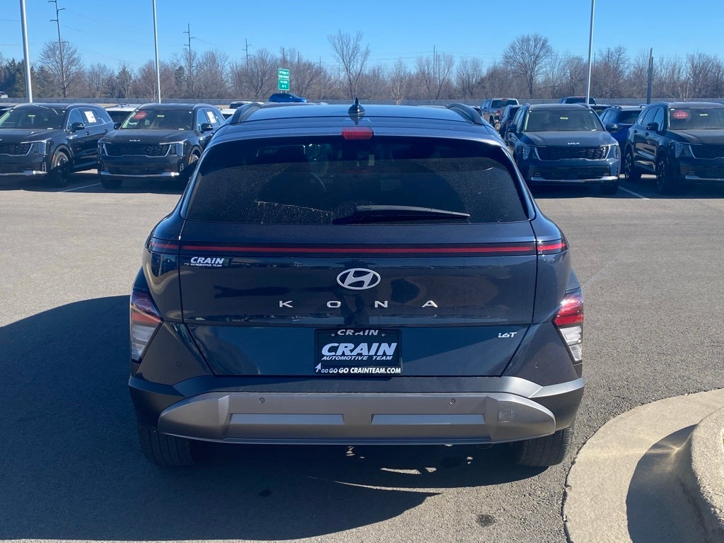 2025 Hyundai Kona Limited MOONROOF / HEATED SEATS / NAV