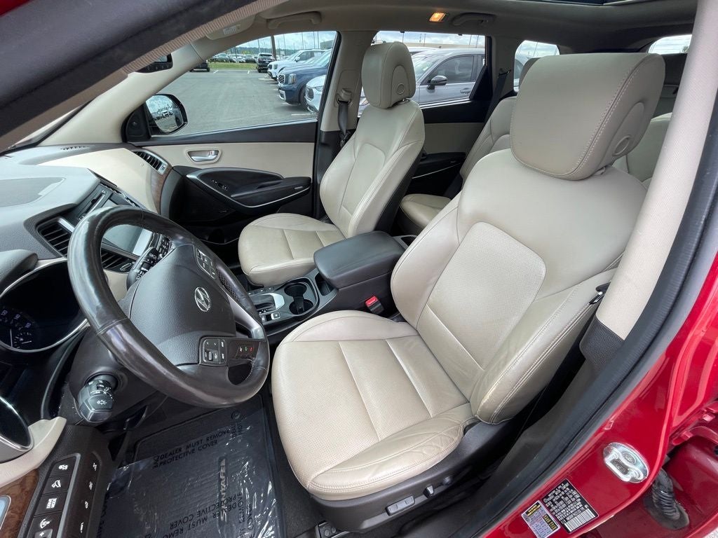 2017 Hyundai Santa Fe Limited Ultimate AWD / MOONROOF / HEATED SEATS