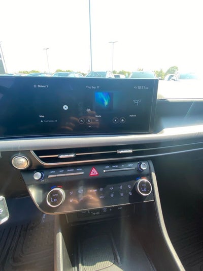 2025 Hyundai Sonata Hybrid Limited MOONROOF / NAV / ONE OWNER / HEATED SEATS
