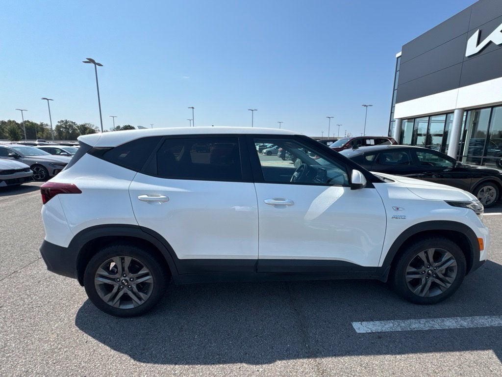 2021 Kia Seltos LX AWD / ONE OWNER / CLEAN CARFAX