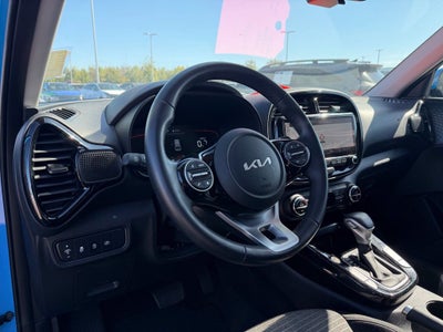 2024 Kia Soul EX HEATED SEATS / NAV / MOONROOF