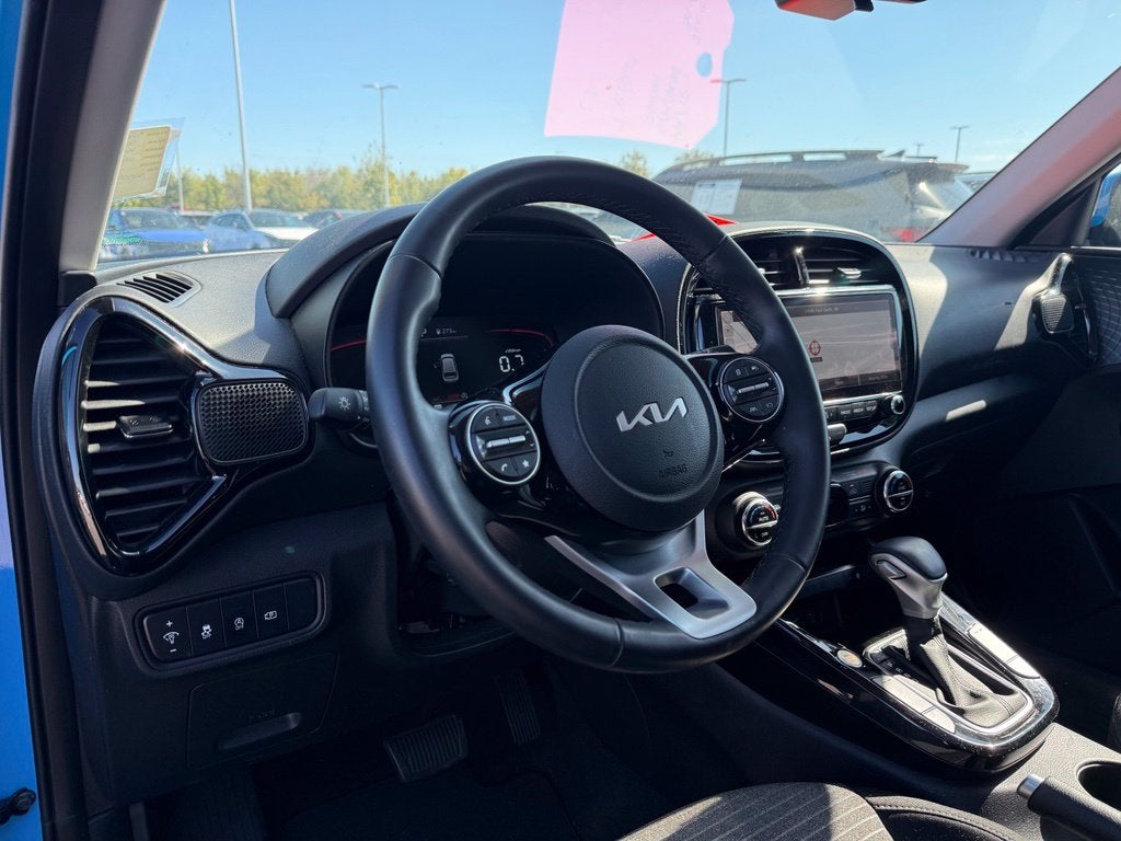 2024 Kia Soul EX HEATED SEATS / NAV / MOONROOF