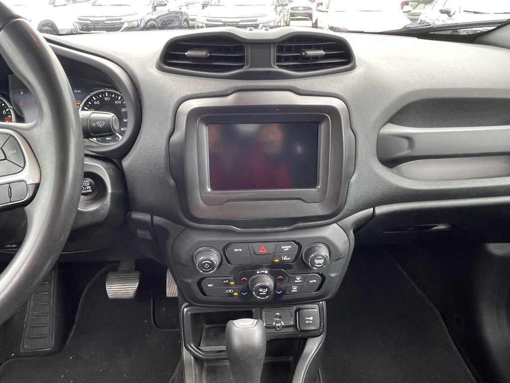 2021 Jeep Renegade Latitude ONE OWNER / CLEAN CARFAX