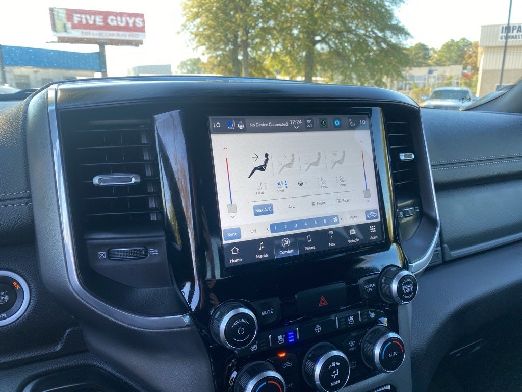 2024 RAM 1500 Laramie LARAMIE