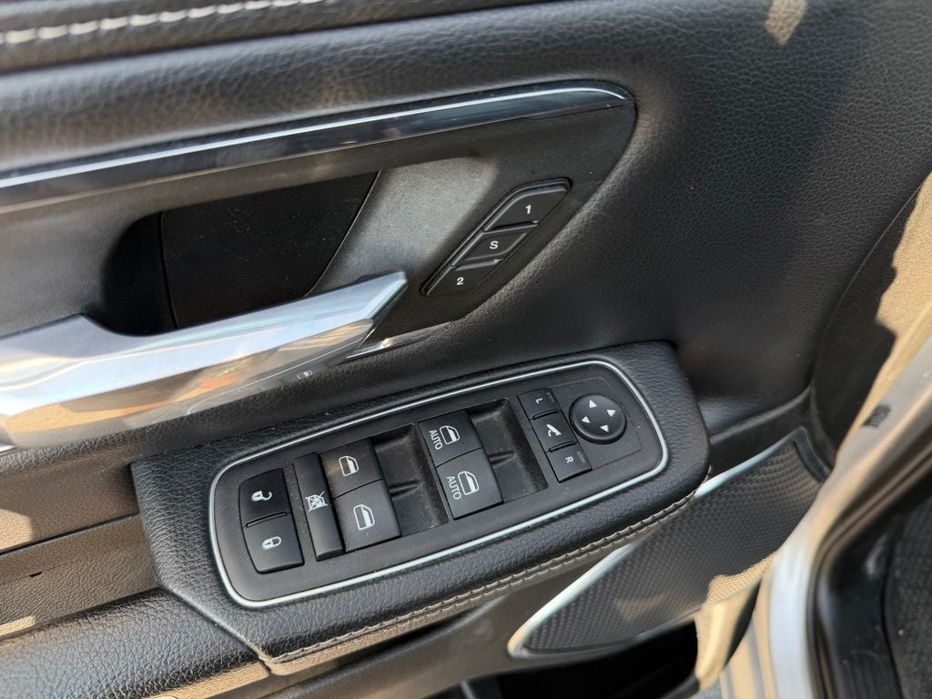 2024 RAM 1500 Laramie