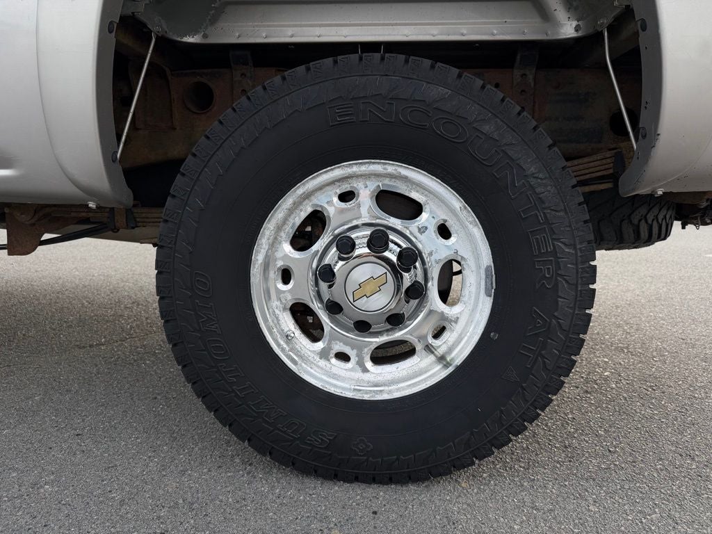 2005 Chevrolet Silverado 2500HD LT 153 WB