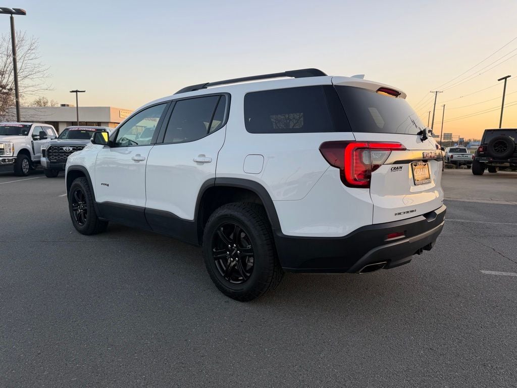 2023 GMC Acadia AT4