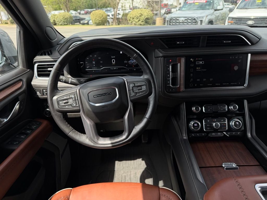 2023 GMC Yukon Denali Ultimate