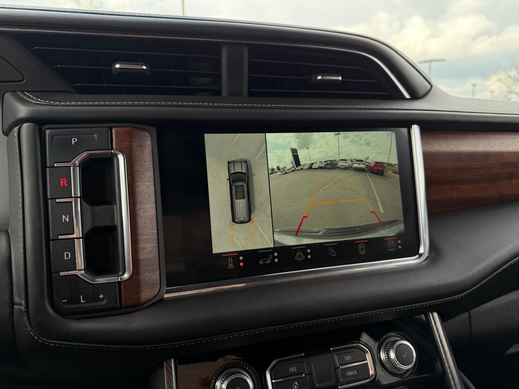 2023 GMC Yukon Denali Ultimate