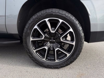 2023 Chevrolet Suburban RST