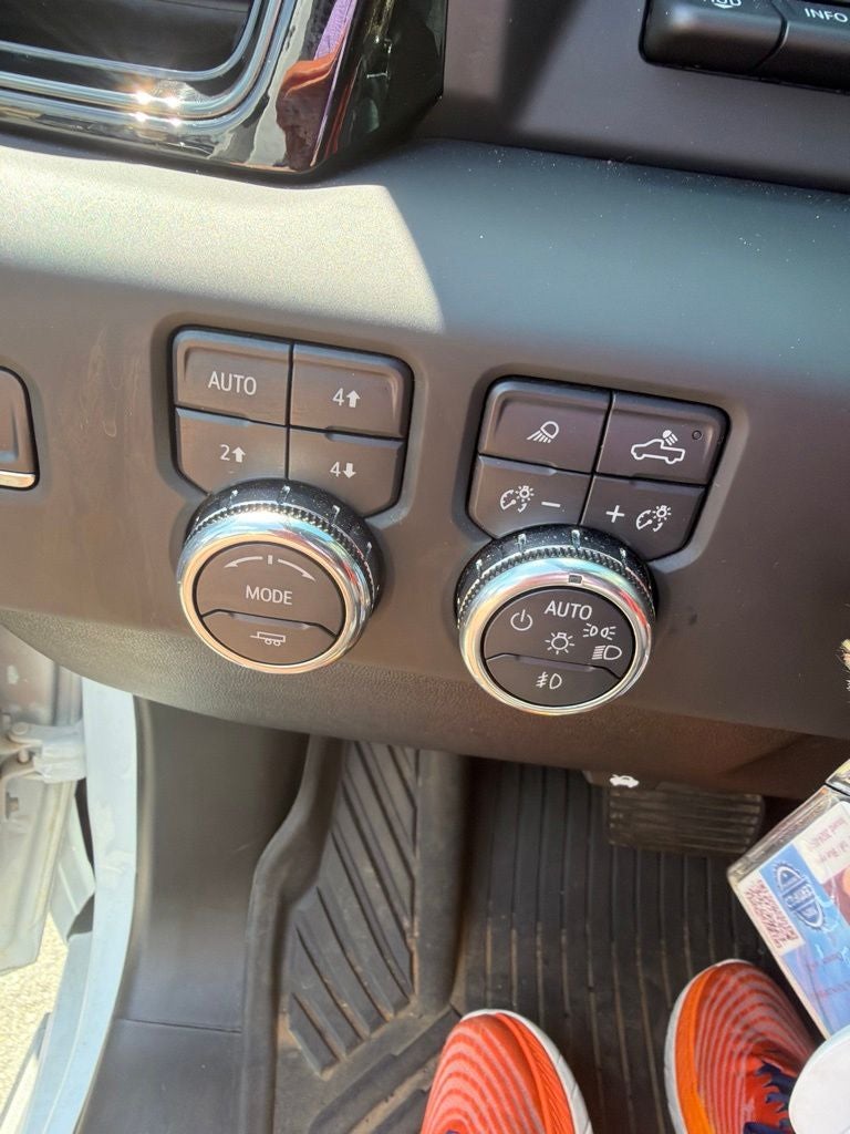 2024 GMC Sierra 2500HD AT4