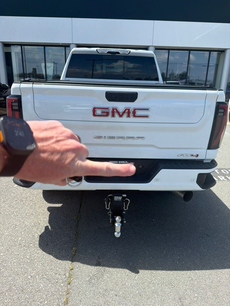 2024 GMC Sierra 2500HD AT4