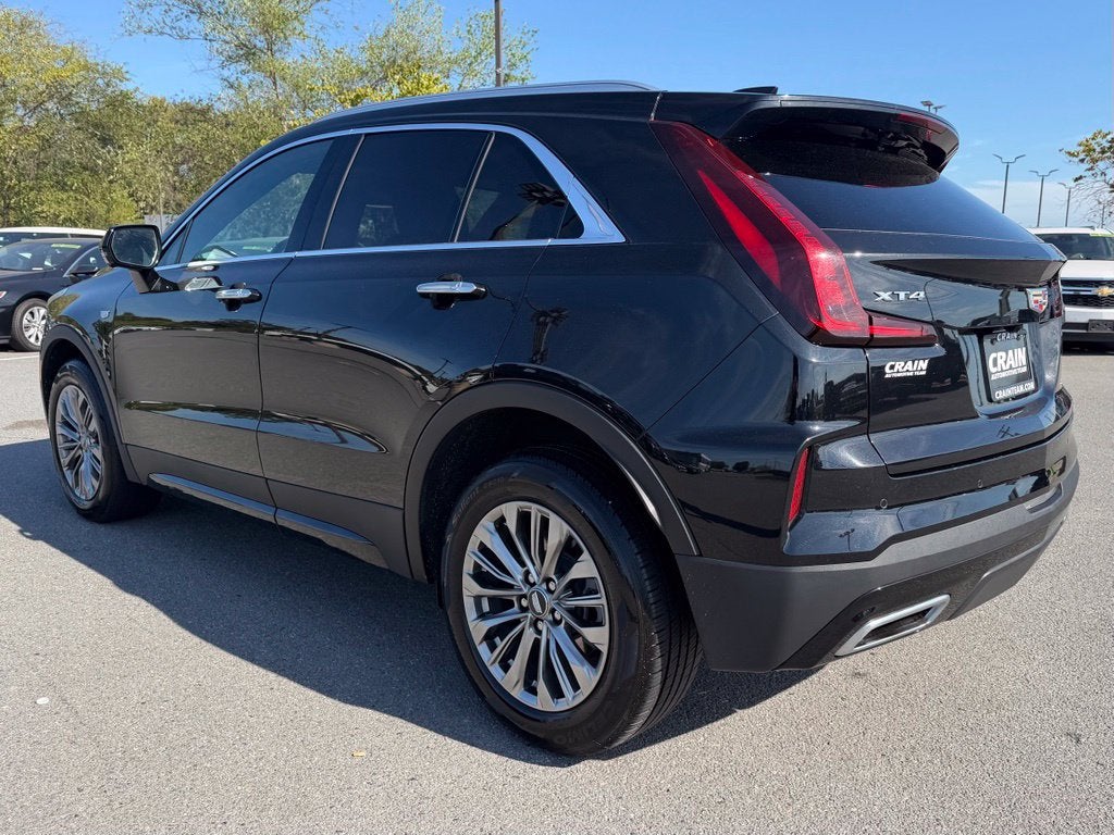 2025 Cadillac XT4 Premium Luxury