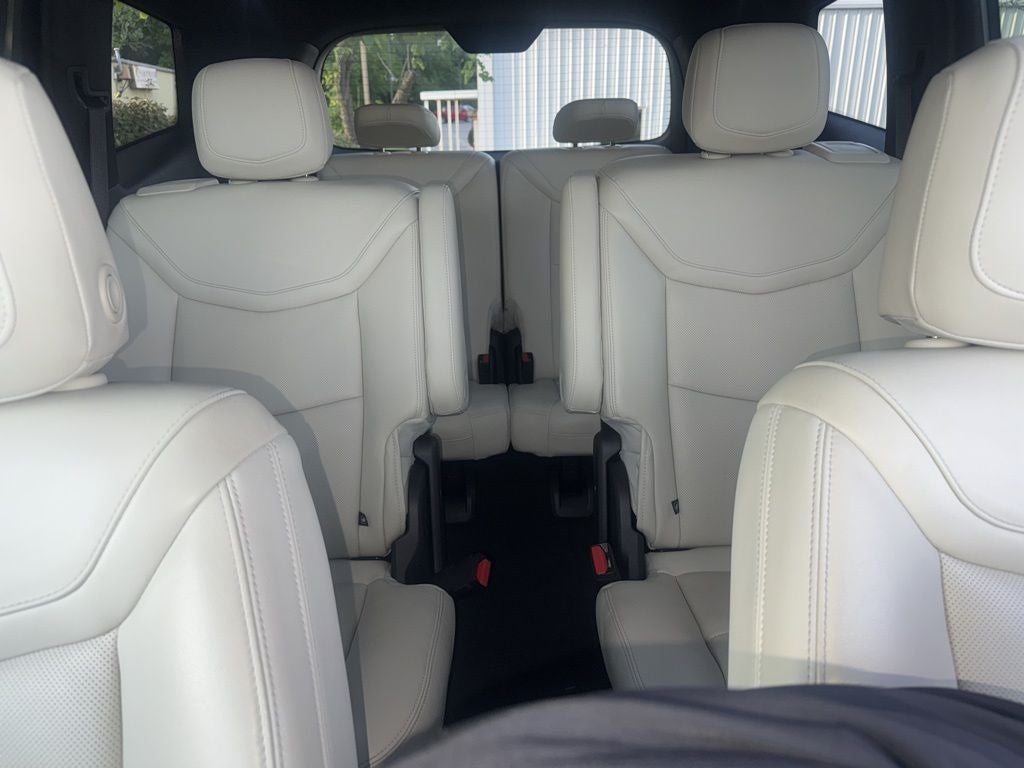 2023 Cadillac XT6 Sport