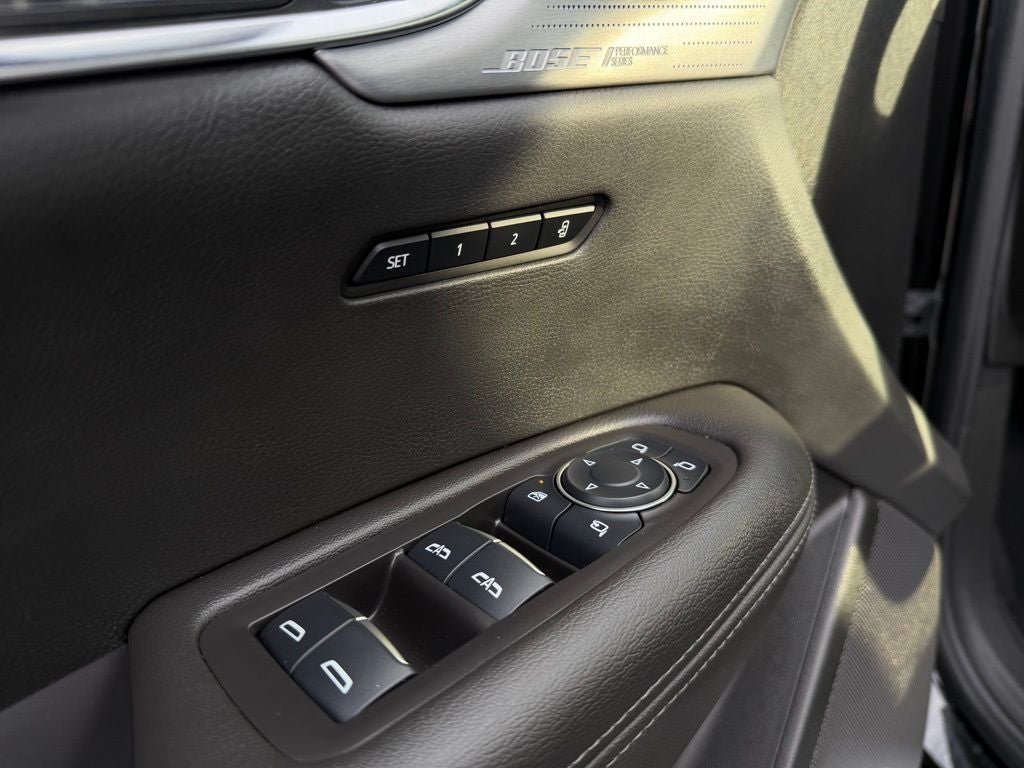 2025 Cadillac XT6 Sport