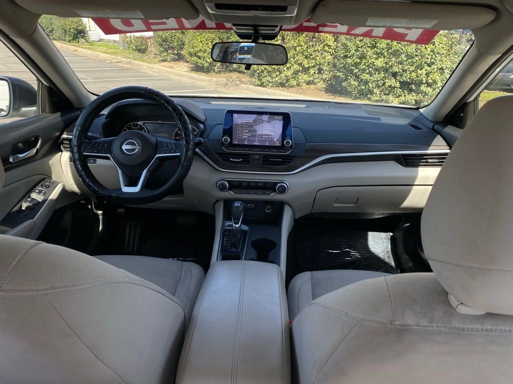 2025 Nissan Altima 2.5 SV