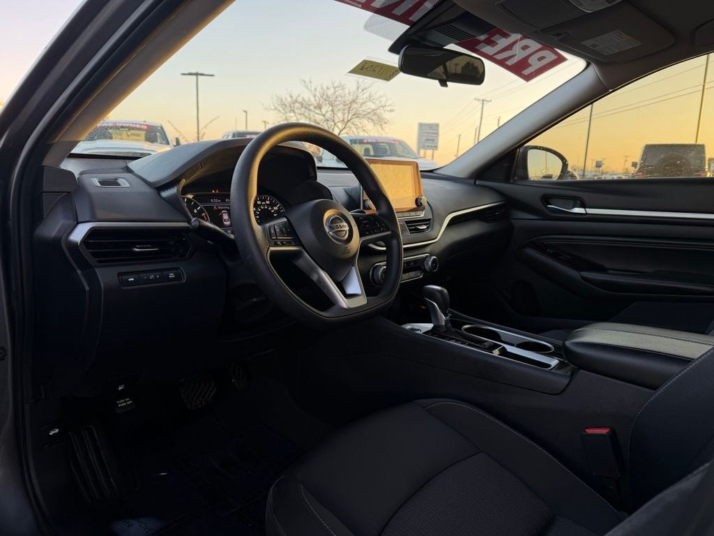 2021 Nissan Altima 2.5 SV