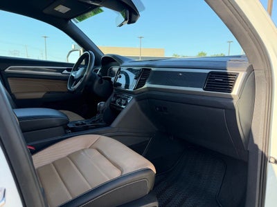 2023 Volkswagen Atlas Cross Sport 3.6L V6 SEL Premium R-Line