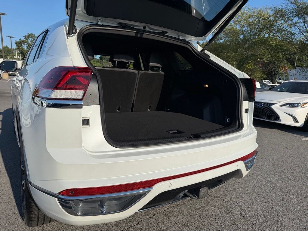 2023 Volkswagen Atlas Cross Sport 3.6L V6 SEL Premium R-Line