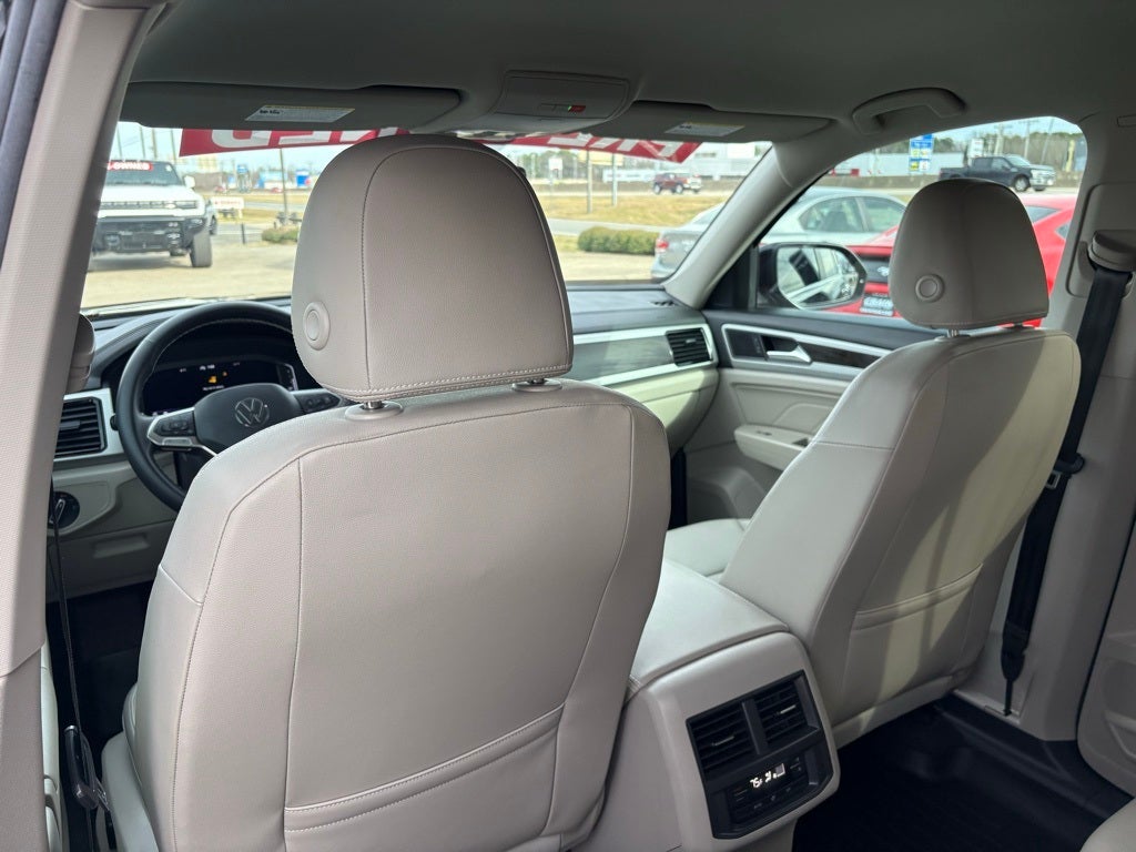 2023 Volkswagen Atlas 3.6L V6 SE w/Technology