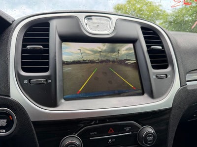 2022 Chrysler 300 Touring