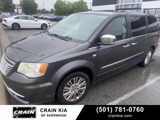 2014 Chrysler Town &amp; Country Touring-L