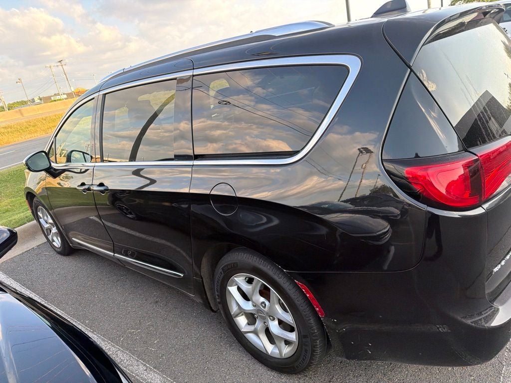 2020 Chrysler Pacifica Limited