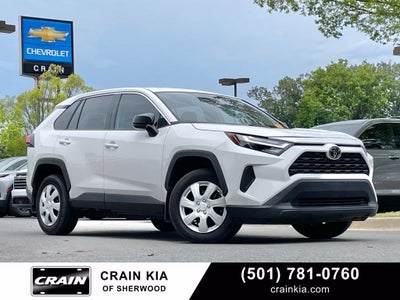 2025 Toyota RAV4 LE