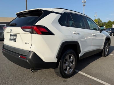 2022 Toyota RAV4 XLE