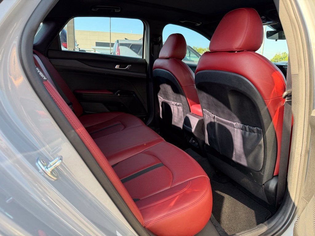 2022 Kia K5 GT-Line *Red Interior Pkg/ Premium Pkg/ Pano Roof