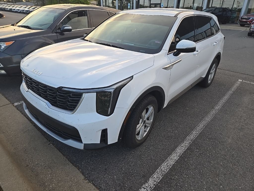 2025 Kia Sorento LX