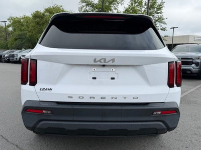 2022 Kia Sorento LX