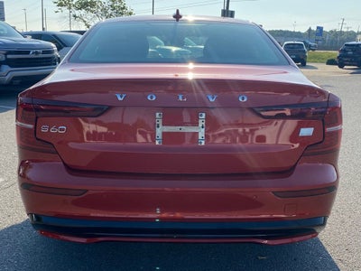2023 Volvo S60 Recharge Plug-In Hybrid T8 Plus Dark Theme