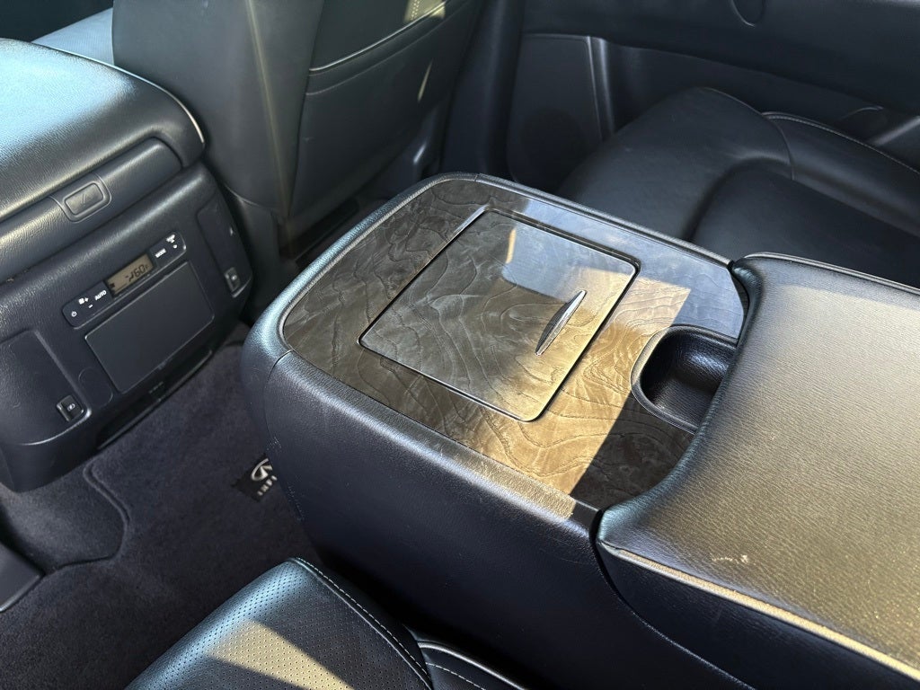 2021 INFINITI QX80 LUXE