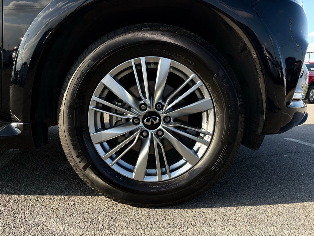 2021 INFINITI QX80 LUXE