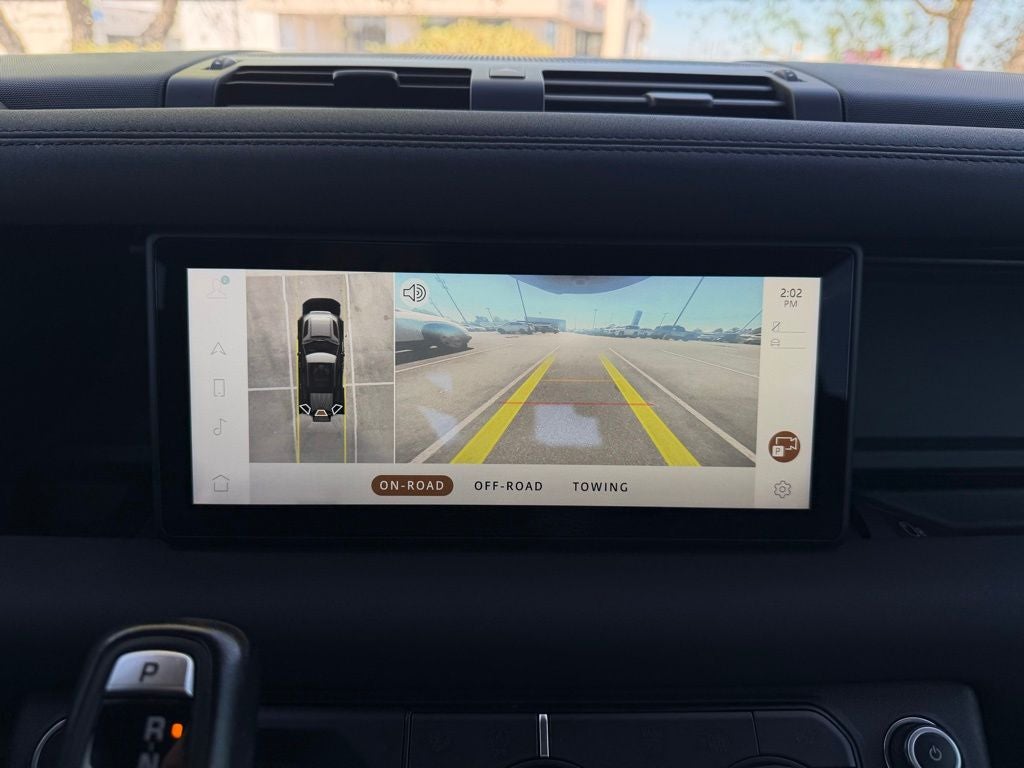 2022 Land Rover Defender 110 X-Dynamic SE