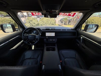 2022 Land Rover Defender 110 X-Dynamic SE