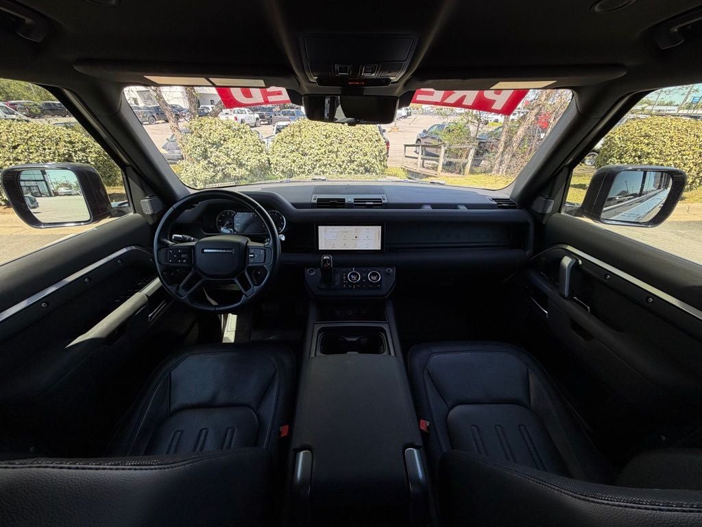 2022 Land Rover Defender 110 X-Dynamic SE