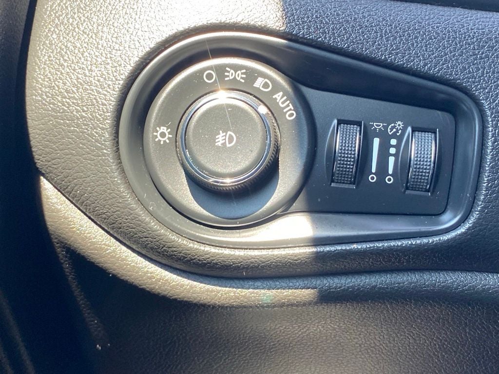 2018 Jeep Renegade Trailhawk *Heated Sterring Wheel/Front Seats