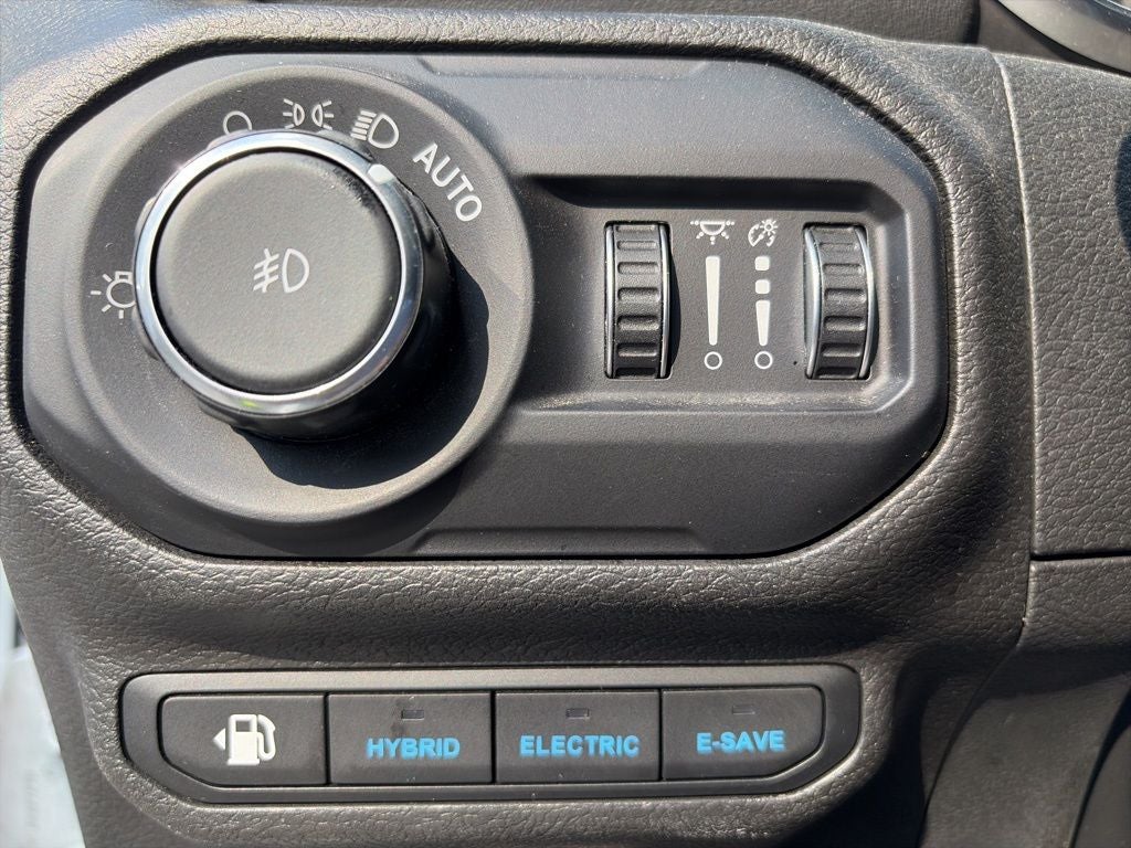 2022 Jeep Wrangler Base