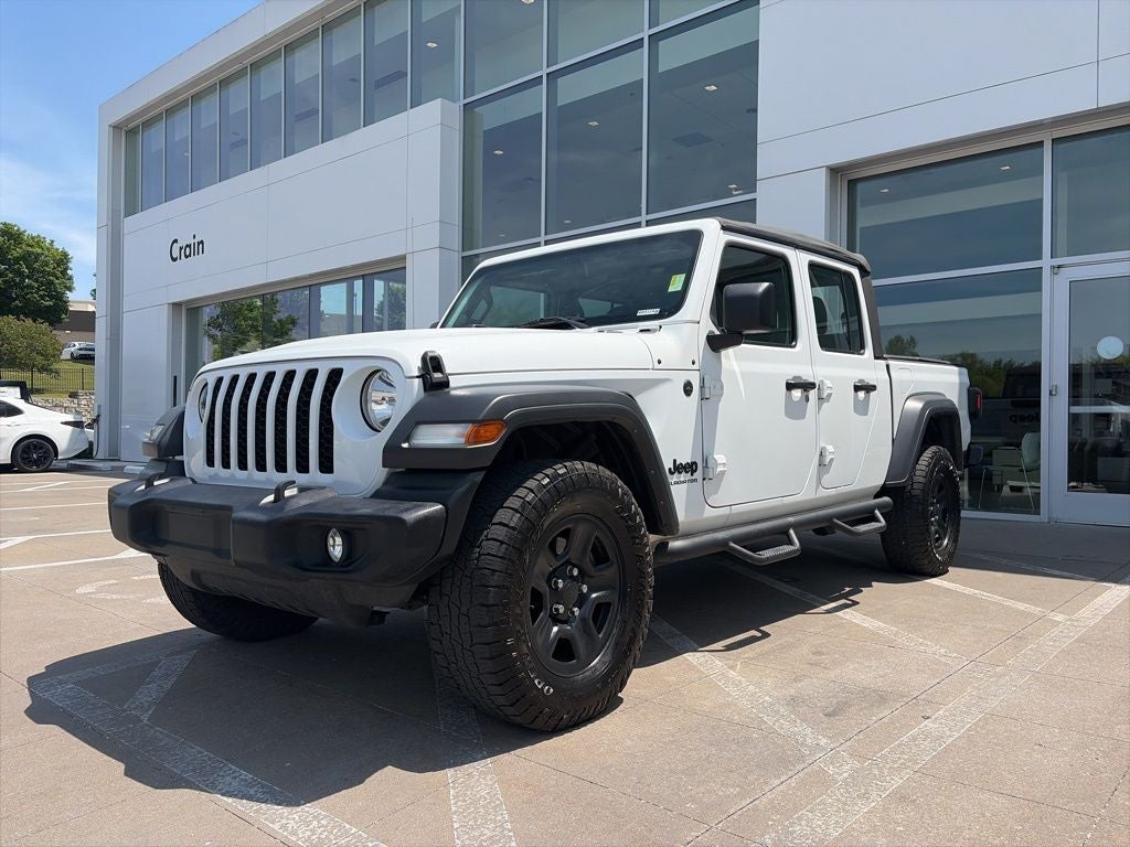 2022 Jeep Gladiator Sport
