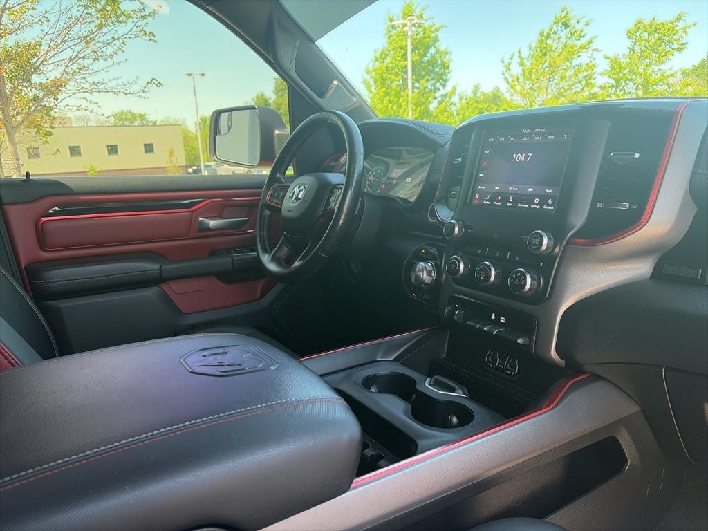 2020 RAM 1500 Rebel 8.4 SCREEN GREAT CONDITION