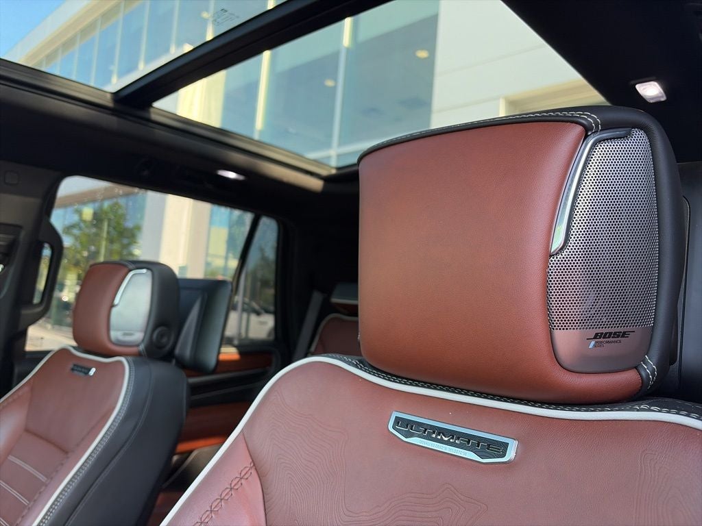 2023 GMC Yukon Denali Ultimate