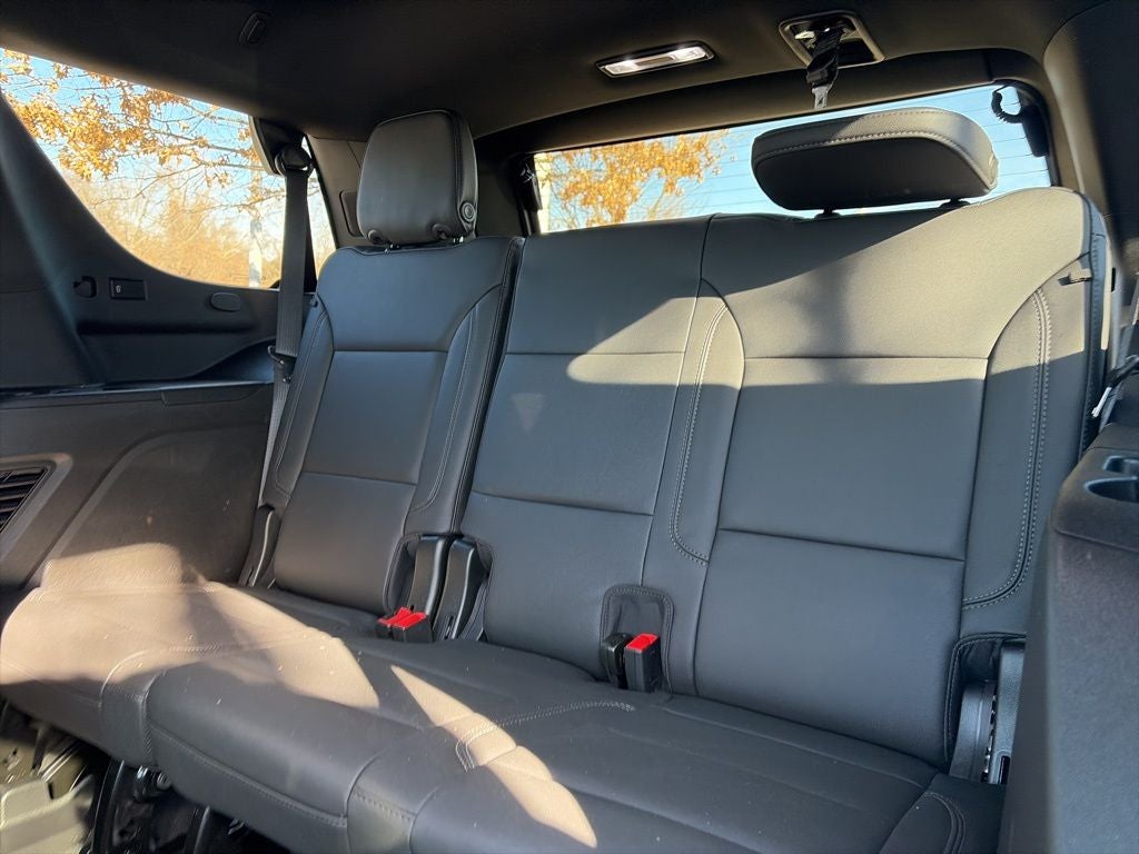 2024 Chevrolet Tahoe Z71 LUXURY PACKAGE, PANO ROOF, 2ND ROW BUCKETS