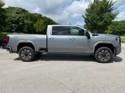 2024 GMC Sierra 2500HD Denali Ultimate