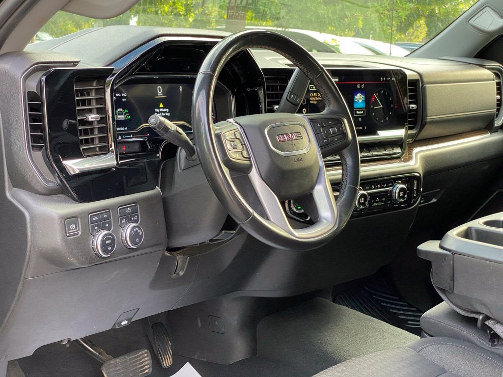 2025 GMC Sierra 1500 SLE
